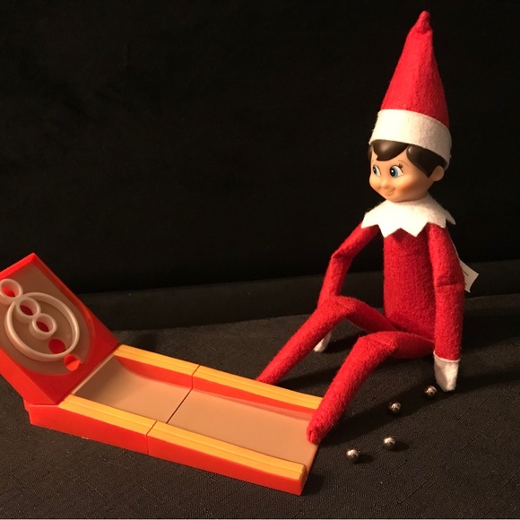 Elf on the Shelf - Picture 9 of 16